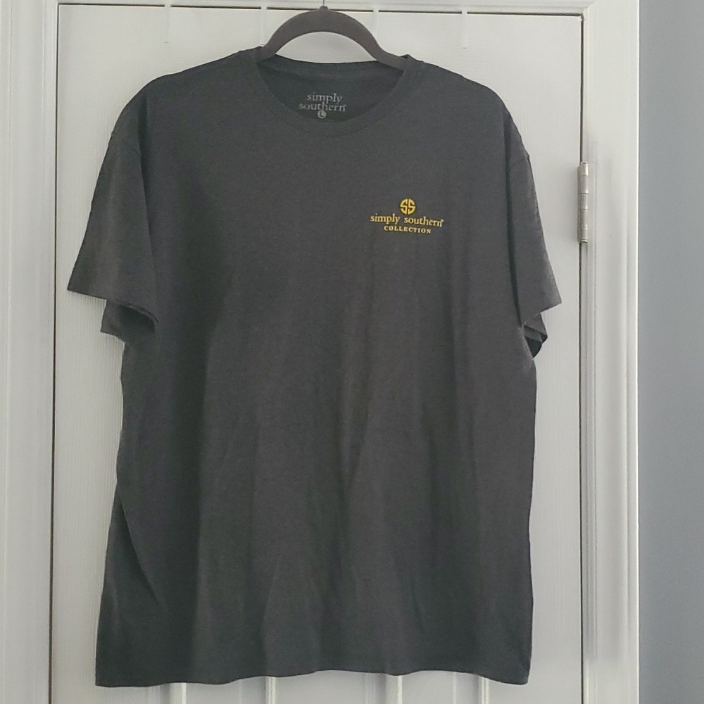 🐝 Simply Southern 🐝 Size Large - Picture 2 of 3